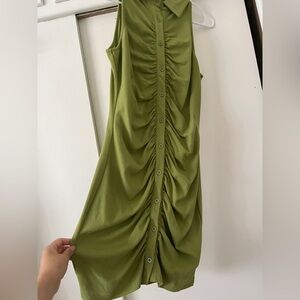 Elegant Green Sleeveless Dress